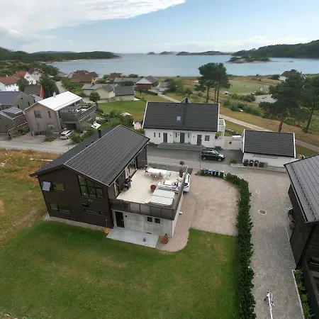 Modern House 150 M From The Vila Sanum